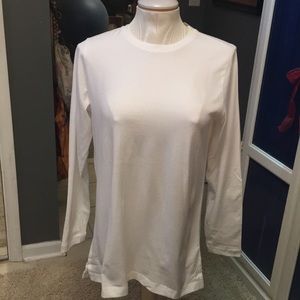 New Land’s’ End long sleeve white t-shirt